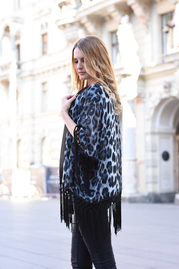 Animal Print - Herbst/Winter Trend, Leo Look Kombination - Outfit - Fashion Kombination - Style - All Black Look - Fashionladyloves by Tamara Wagner - Fashionblog - Mode Blog