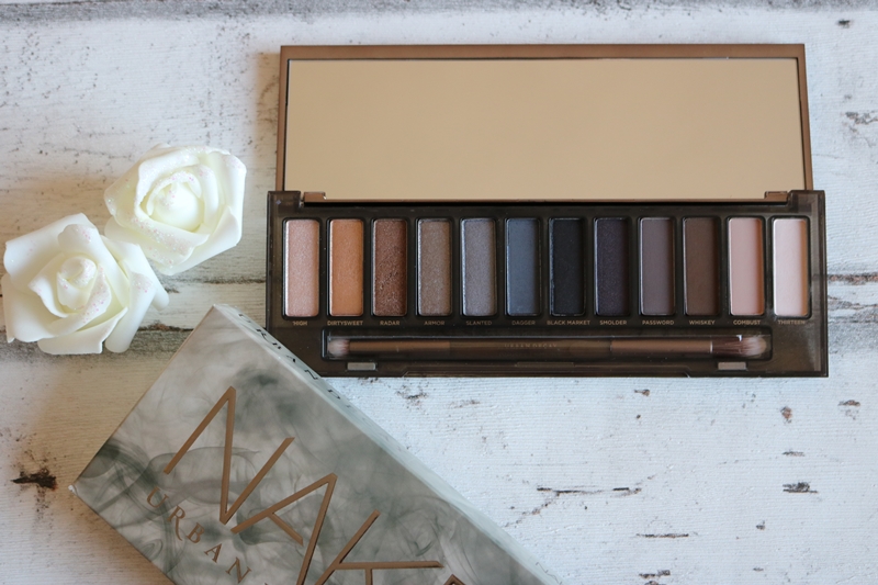 Urban Decay Naked Paletten Vergleich - Naked Smoky - Beauty - Lidschattenpaletten - Fashionladyoves by Tamara Wagner - Beautyblog