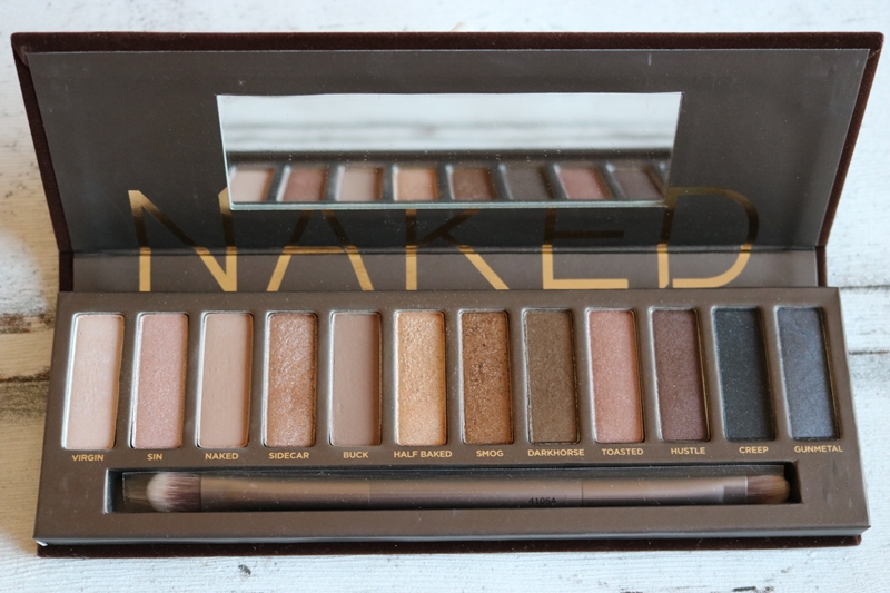 Urban Decay Naked Paletten Vergleich - Naked 1 - Beauty - Lidschattenpaletten - Fashionladyoves by Tamara Wagner - Beautyblog