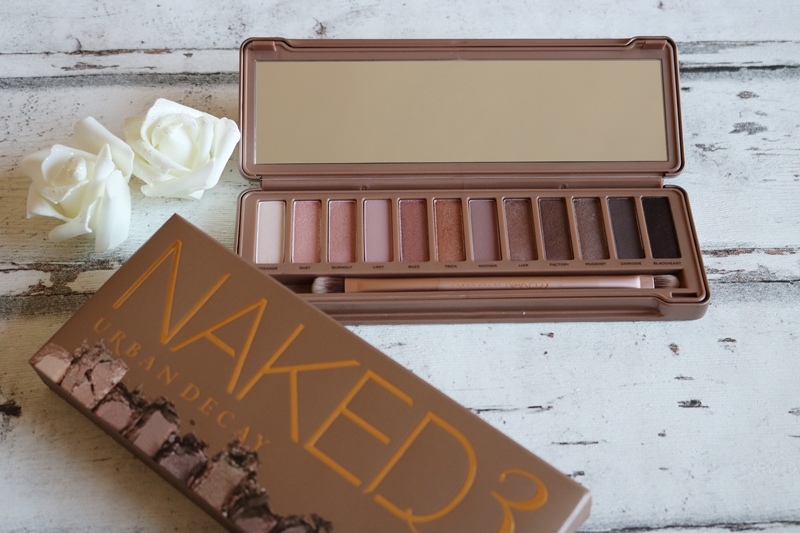 Urban Decay Naked Paletten Vergleich - Naked 3 - Beauty - Lidschattenpaletten - Fashionladyoves by Tamara Wagner - Beautyblog