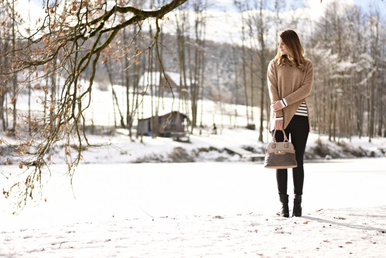 Stripes in the Snow - Winteroutfit - Fashionladyloves