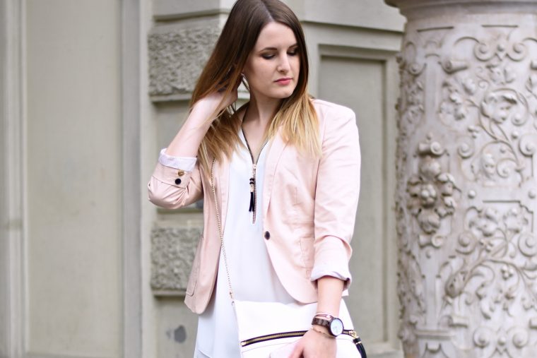 Pretty in Pastell - Pastell Look - Outfit - Mode - Frühling - Modeblog - Fashionblog - Fashionladyloves Blog