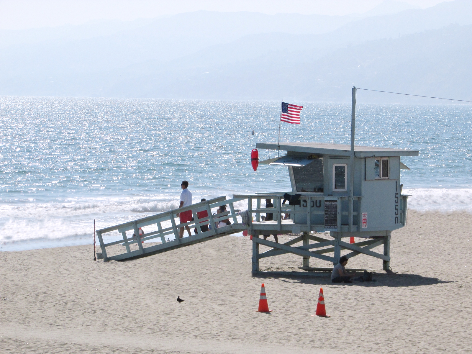 USA Rundreise - Amerika Westküste - Santa Monica - Strand Rettungsschwimmer - Fashionladyloves by Tamara Wagner