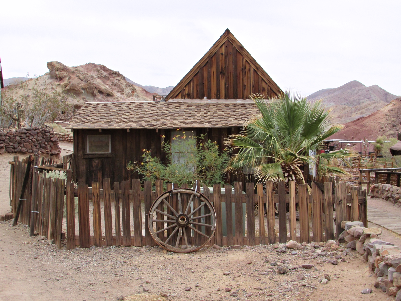 Calico Ghost town - usa rundreise - geisterstadt in der Mojave Wüste - Roadtrip - Fashionladyloves by Tamara Wagner Travelblog