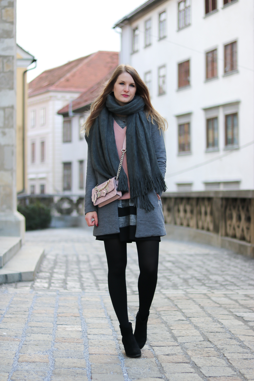 Fashion Lookbook Winter - winterliche Outfit Kombinationen - Winter Looks - Outfits für den Winter - Winter Mode Trends - Fashionladyloves by Tamara Wagner - Mode Blog Fashion Blogger aus Graz Österreich