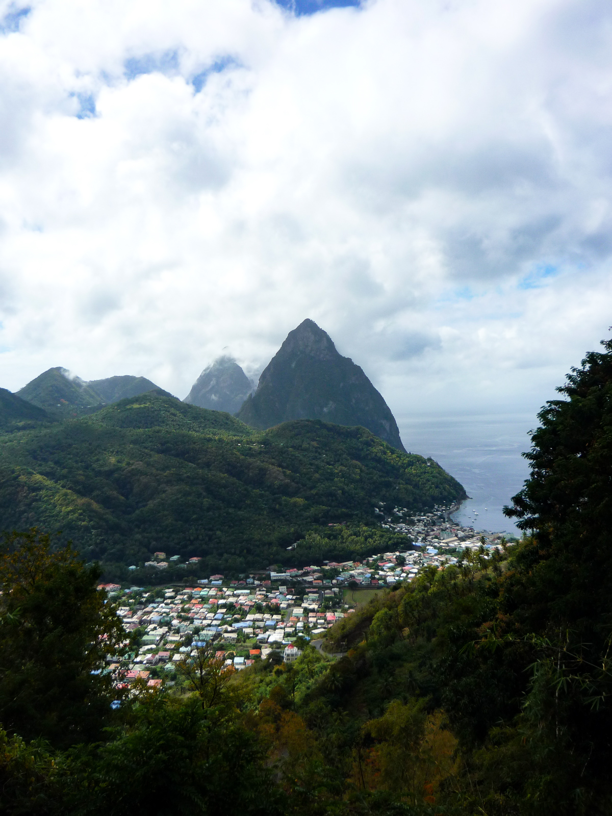 St. Lucia Travel Guide - Reiseziel in der Karibik - Kleine Antillen - Karibik Reise - Reisebericht - Tipps und Wissenswertes für deine Reise - beliebte Sehenswürdigkeiten auf deiner Karibikkreuzfahrt - Karibik Kreuzfahrt Fashionladyloves by Tamara Wagner - Travel Blog - Reiseblog aus Graz Österreich