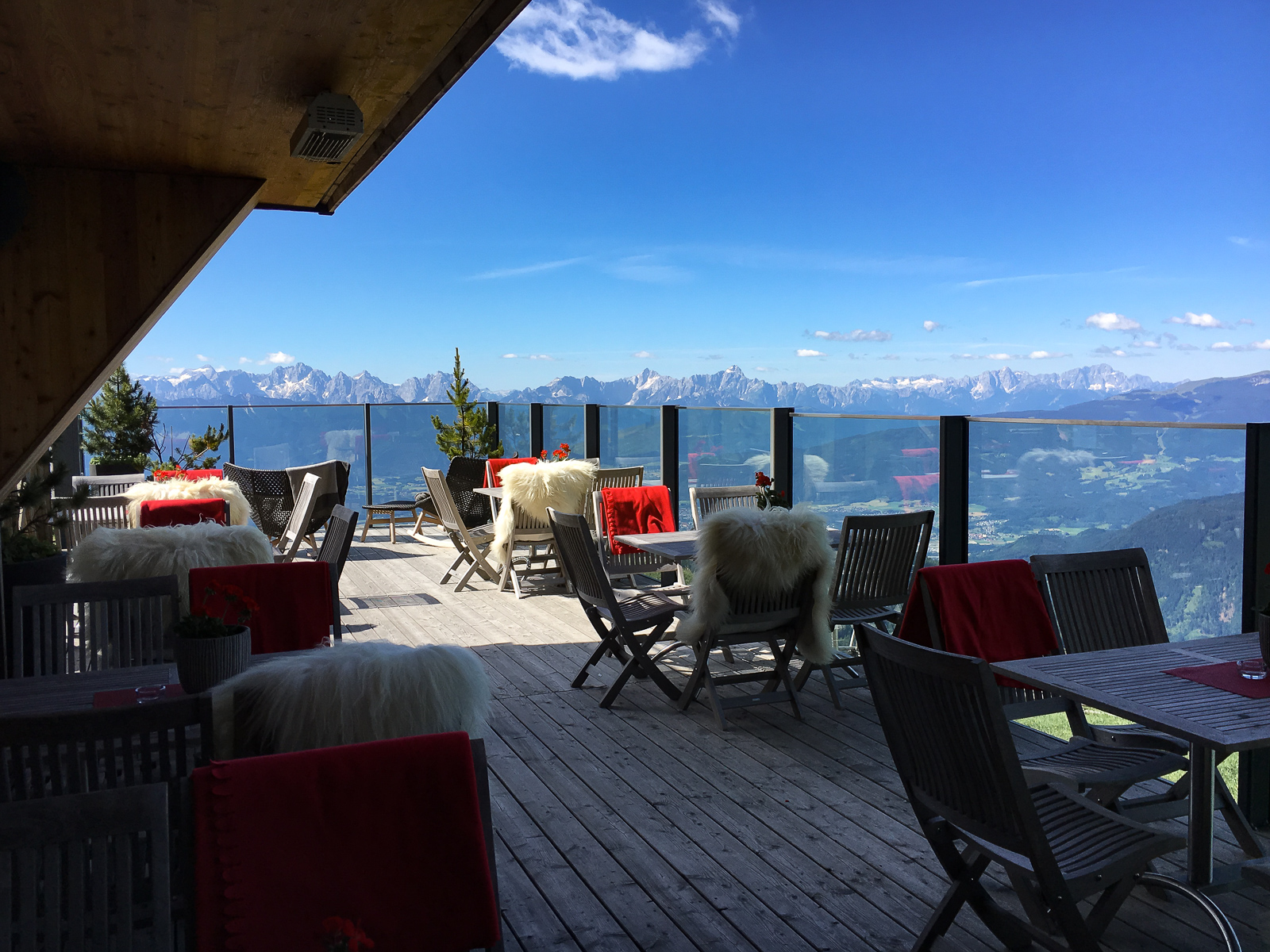 Das Alpinhotel Pacheiner auf der Gerlitzen in Kärnten - Hotel Review - Wellness und Wandern am Berg - Wanderurlaub - Bergsommer - Fashionladyloves by Tamara Wagner