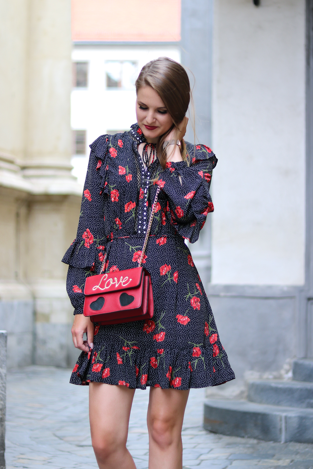 Mustermix - Rüschen, Polka Dots und Blumenprint - verschiedene Muster kombinieren - Modetrend der Saison - angesagter Look für den Sommer - Fashionladyloves by Tamara Wagner - Mode Blog aus Graz Österreich