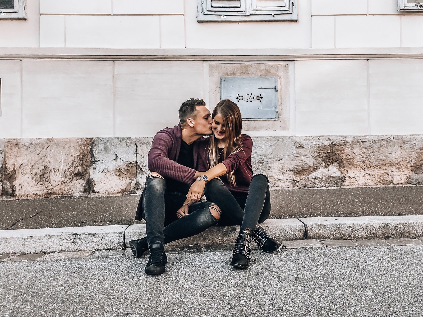 Partnerlook - 10 Outfit Ideen für süße Pärchenlooks - Mode Tipps für Pärchen - Pärchenoutfits - Pärchen Mode - Couple Style - Couple Fashion - Couple Goals - Outfitideen - Stylingtipps - Outfit für Pärchen - Mode für Paare - Fashionladyloves by Tamara Wagner - Fashion Blog - Fashionbloggerin