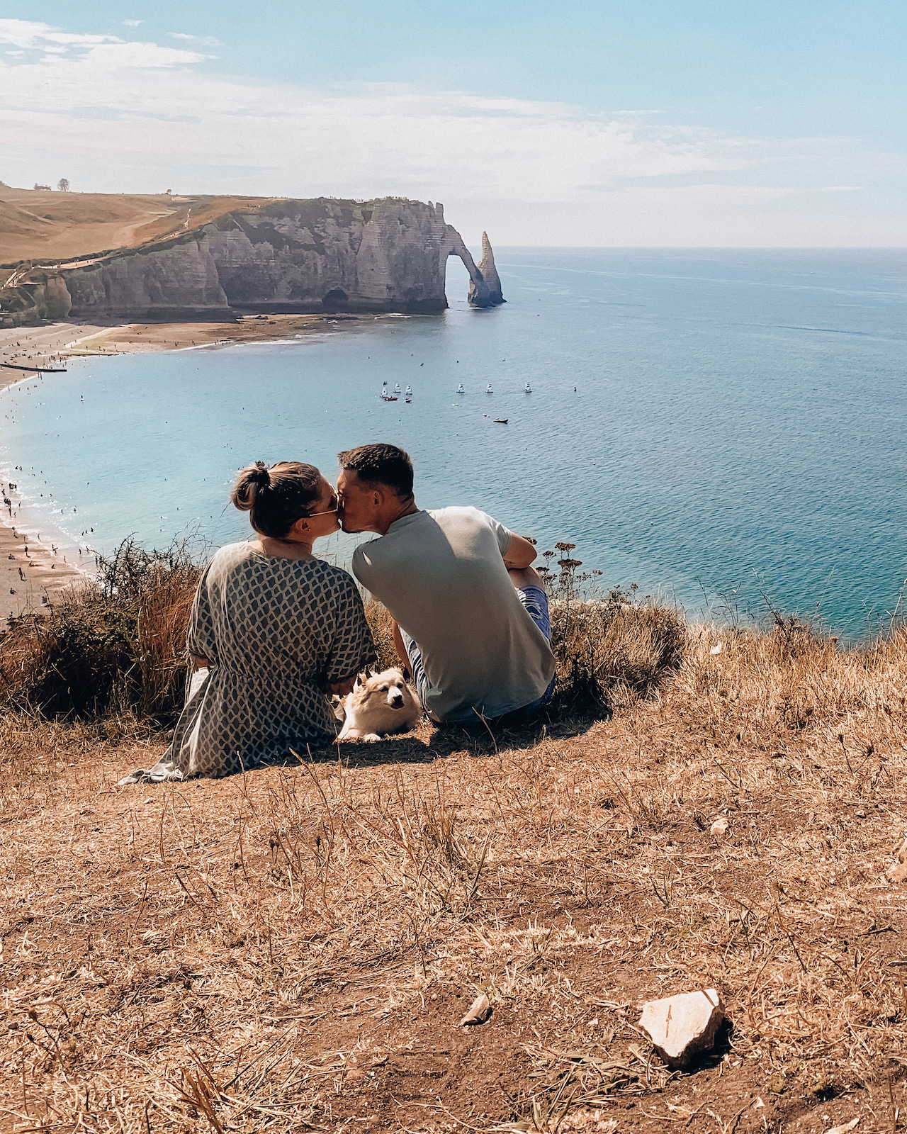 Mit dem Van durch Frankreich - Normandie und Bretagne - Roadtrip durch Frankreich - Campen in Frankreich - Campertrip Europa - Vanille in Europa - Reisen mit Hund - Reiseroute durch Frankreich mit dem Wohnmobil - Fashionladyloves by Tamara Wagner