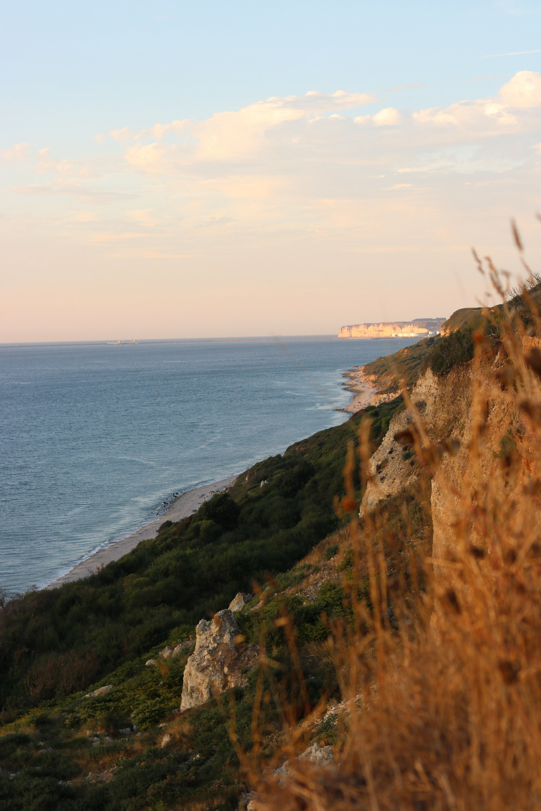 Mit dem Van durch Frankreich - Normandie und Bretagne - Roadtrip durch Frankreich - Campen in Frankreich - Campertrip Europa - Vanille in Europa - Reisen mit Hund - Reiseroute durch Frankreich mit dem Wohnmobil - Fashionladyloves by Tamara Wagner