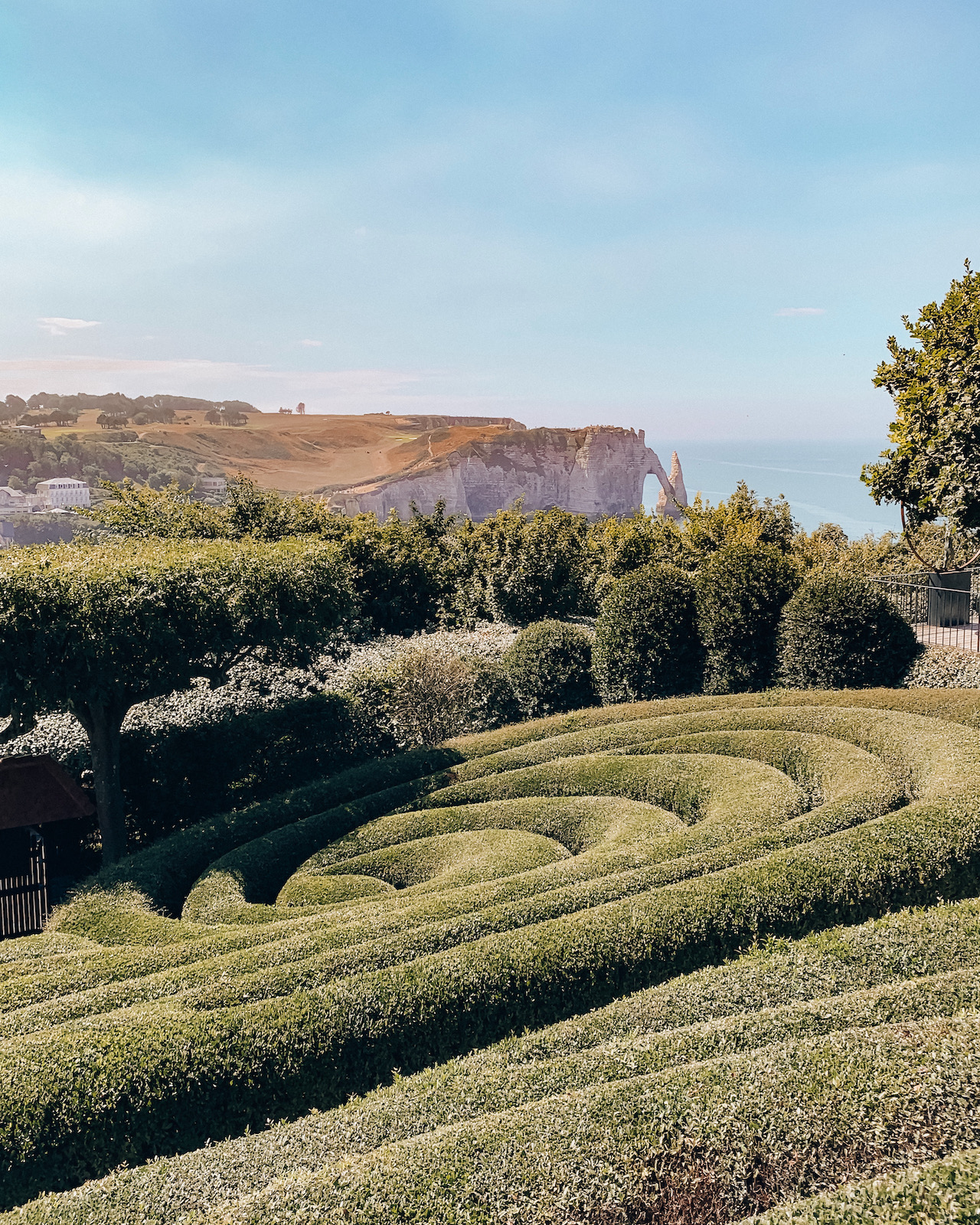 Mit dem Van durch Frankreich - Normandie und Bretagne - Roadtrip durch Frankreich - Campen in Frankreich - Campertrip Europa - Vanille in Europa - Reisen mit Hund - Reiseroute durch Frankreich mit dem Wohnmobil - Fashionladyloves by Tamara Wagner