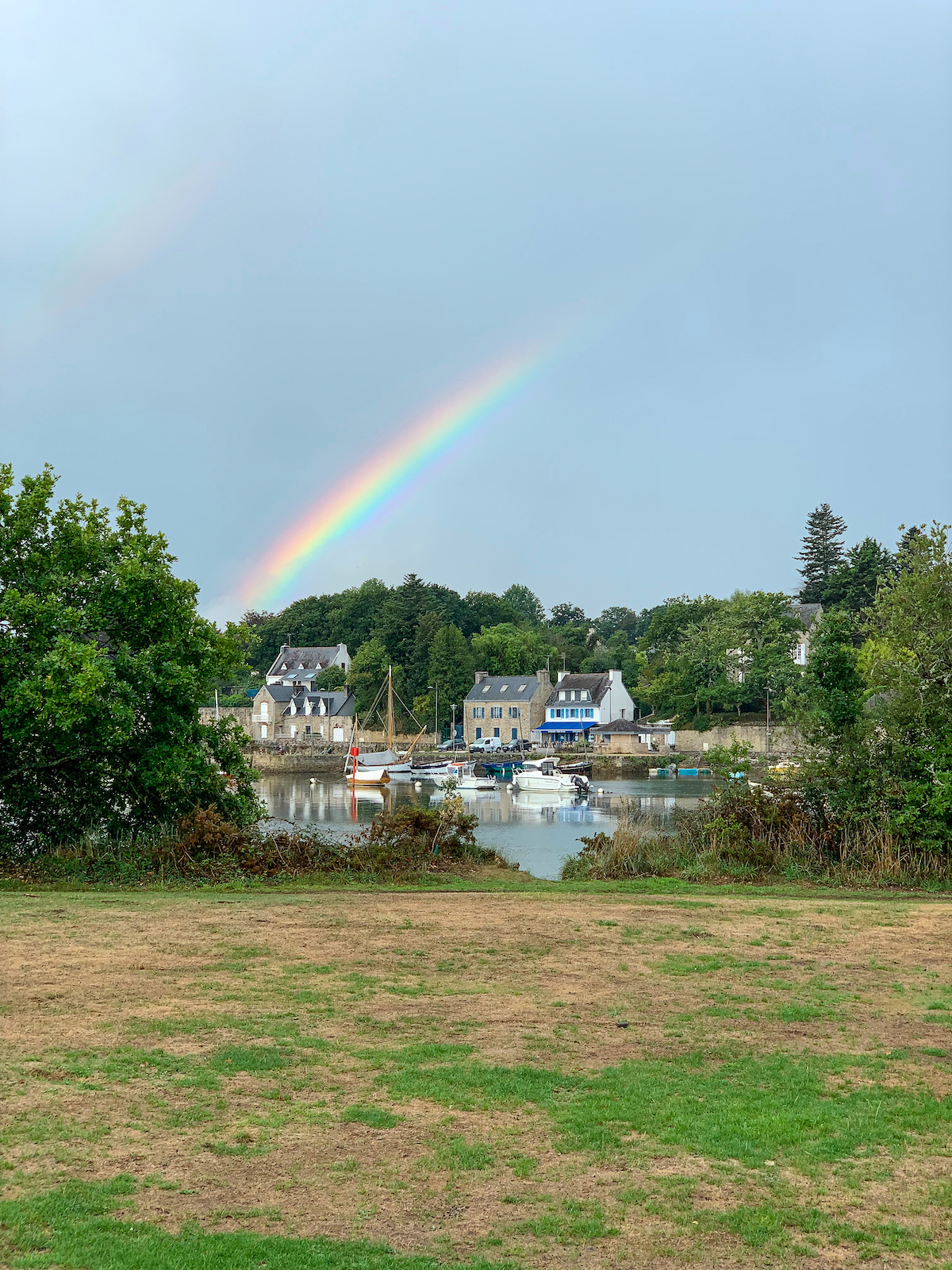 Mit dem Van durch Frankreich - Normandie und Bretagne - Roadtrip durch Frankreich - Campen in Frankreich - Campertrip Europa - Vanille in Europa - Reisen mit Hund - Reiseroute durch Frankreich mit dem Wohnmobil - Fashionladyloves by Tamara Wagner