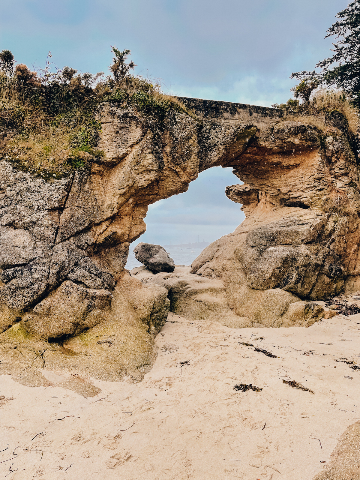 Mit dem Van durch Frankreich - Normandie und Bretagne - Roadtrip durch Frankreich - Campen in Frankreich - Campertrip Europa - Vanille in Europa - Reisen mit Hund - Reiseroute durch Frankreich mit dem Wohnmobil - Fashionladyloves by Tamara Wagner