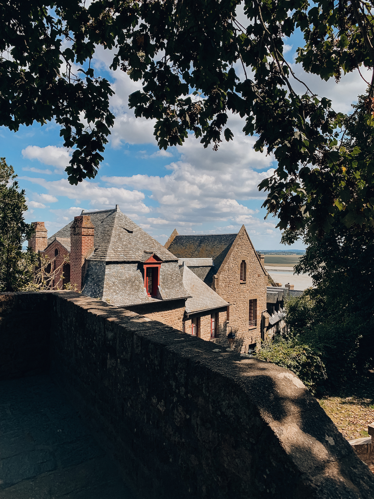 Mit dem Van durch Frankreich - Normandie und Bretagne - Roadtrip durch Frankreich - Campen in Frankreich - Campertrip Europa - Vanille in Europa - Reisen mit Hund - Reiseroute durch Frankreich mit dem Wohnmobil - Fashionladyloves by Tamara Wagner