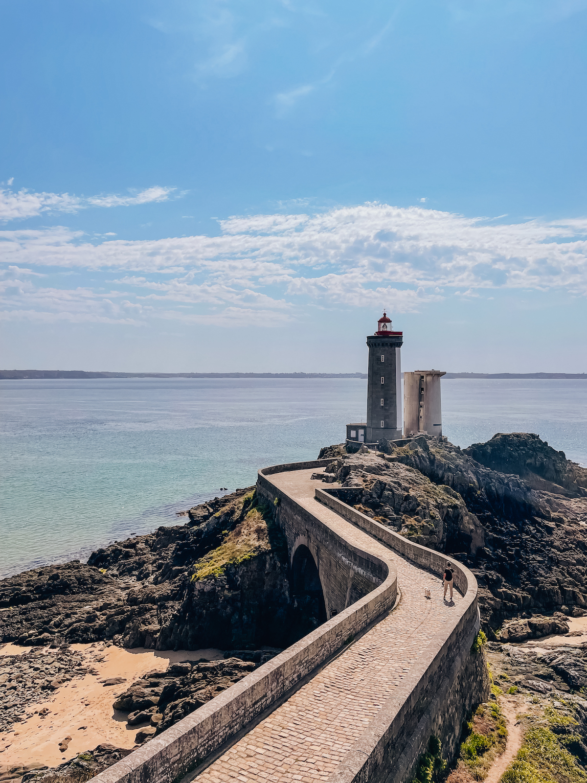 Mit dem Van durch Frankreich - Normandie und Bretagne - Roadtrip durch Frankreich - Campen in Frankreich - Campertrip Europa - Vanille in Europa - Reisen mit Hund - Reiseroute durch Frankreich mit dem Wohnmobil - Fashionladyloves by Tamara Wagner